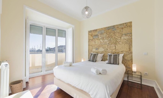 Alfama Apartment | Spacious 4bdr River View
