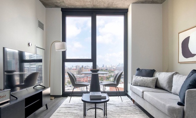 West Town Apartment | Stylish West Loop 1BR w/Pool & Gym, nr Union Park, by Blueground