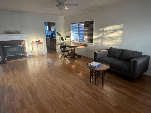 East Hollywood Hostel | The Ardmore Home Share