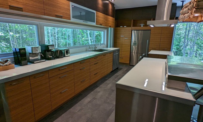 Petite-Riviere-Saint-Francois House | Treehouse, 3 bedrooms (or 4 bedrooms on request for 7+ people)