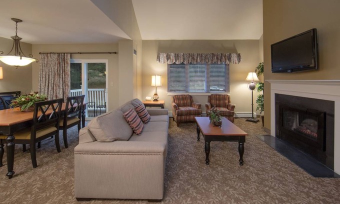 Brownsville Villa | Villa ∙ 3 bedrooms ∙ 8 guests