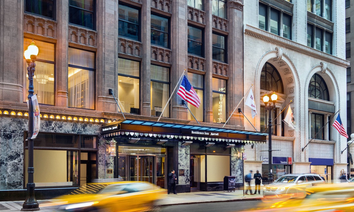 Downtown Chicago Hotel | Residence Inn by Marriott Chicago Downtown/Loop