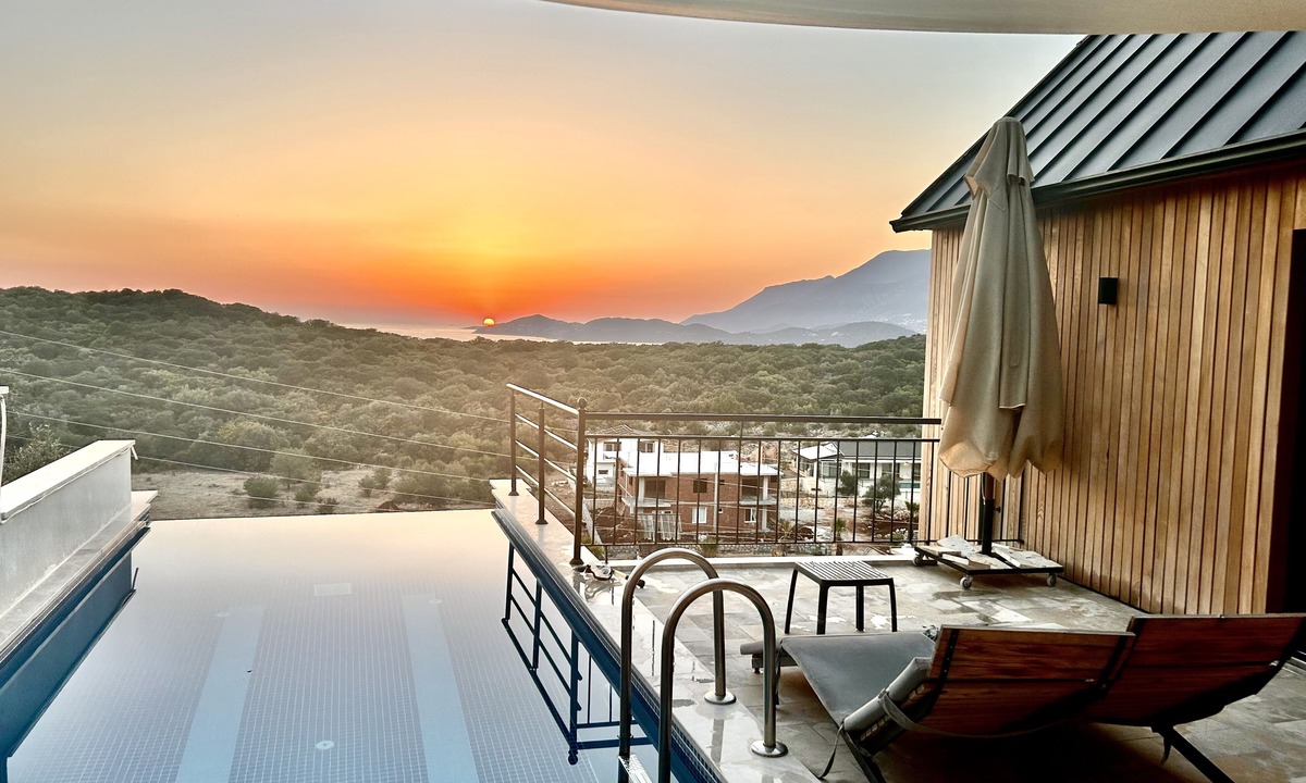 Kas House | 2 bedroom villa with private pool and great views
