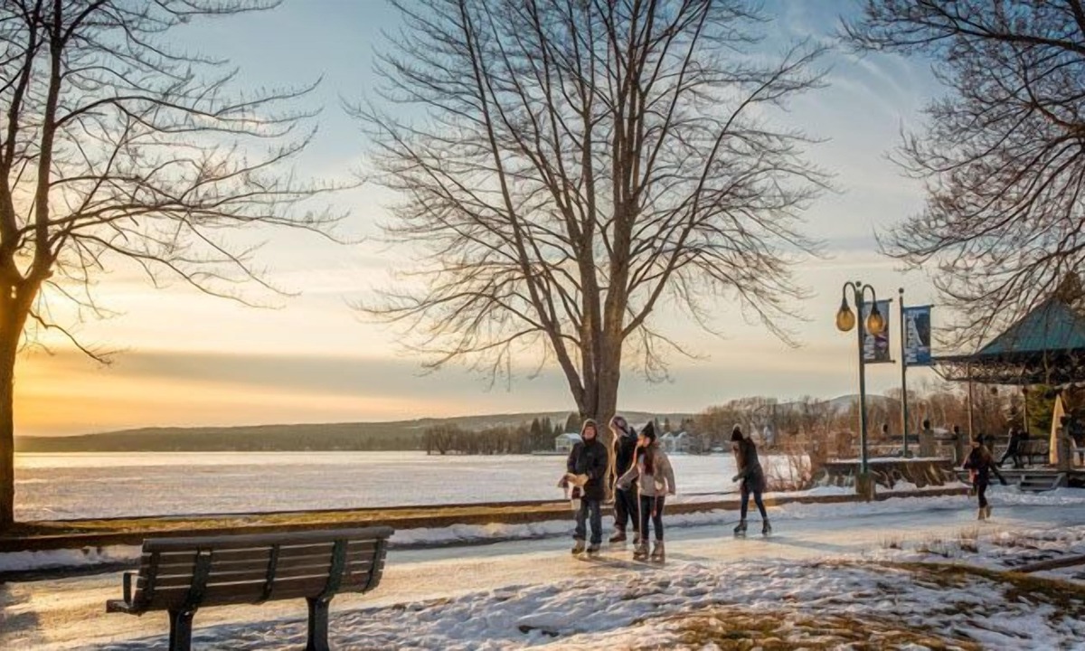 Eastman Ski Chalet | The Surf N Turf-Spa-Eastman-Lake Access