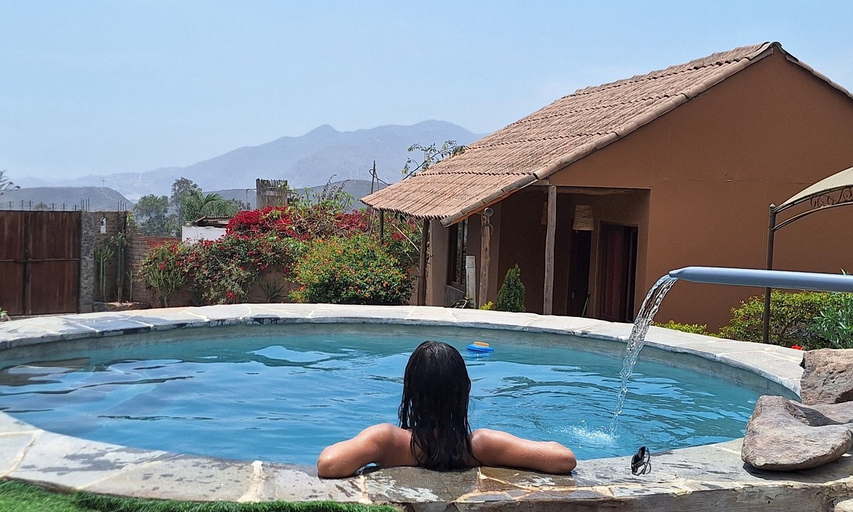Pachacamac House | Charming 2-bedroom bungalow in nice Pachacamac, Lima with WiFi