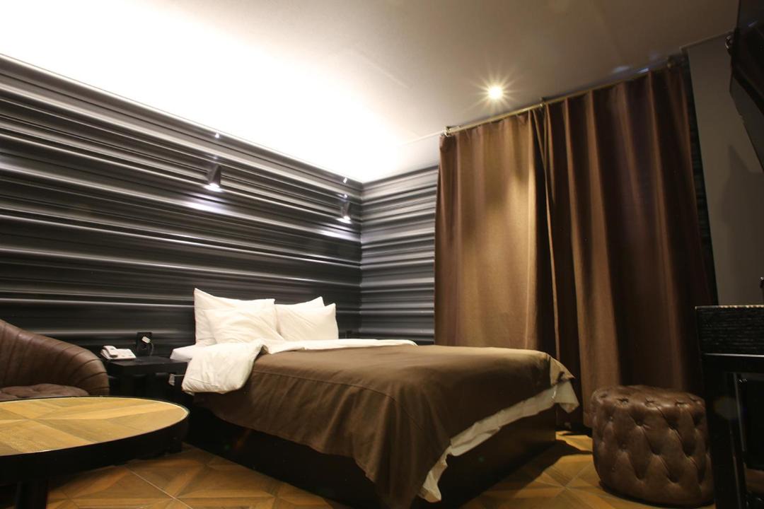 Cheonan Hotel | 천안호텔어반트