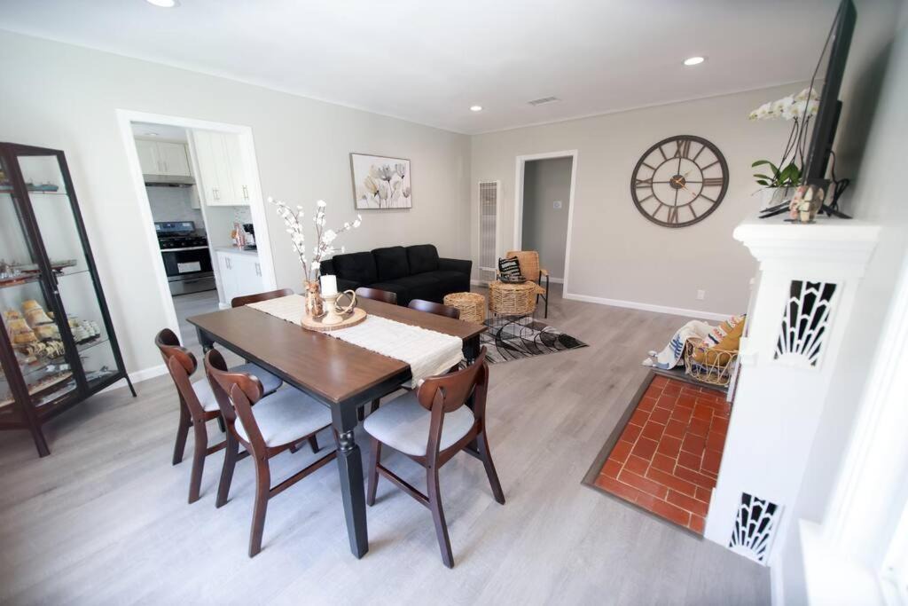 Glendale House | beautiful new 2 bedroom house in Glendale