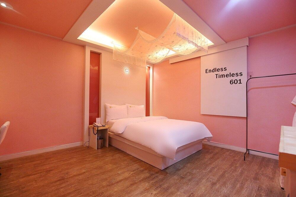 Photo of Bedroom in Jung-gu