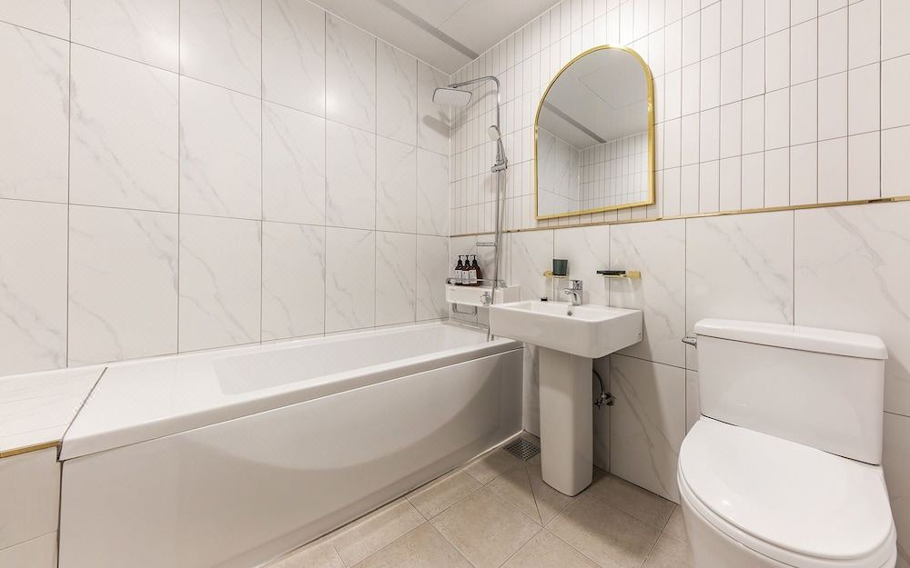 Photo of Bathroom in Bongmyeong-dong