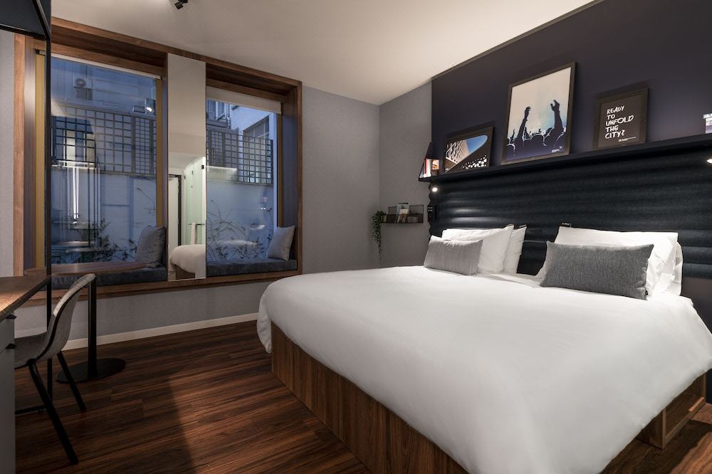 Photo of Bedroom in Jewish Quarter
