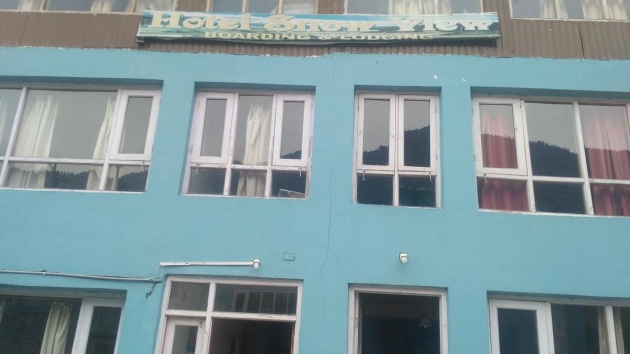 Photo of Buildings in Laripora