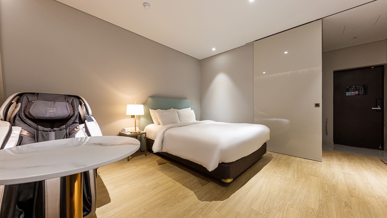 Photo of Bedroom in Bongmyeong-dong