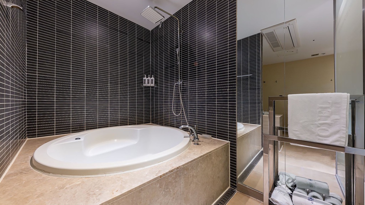 Photo of Bathroom in Bongmyeong-dong