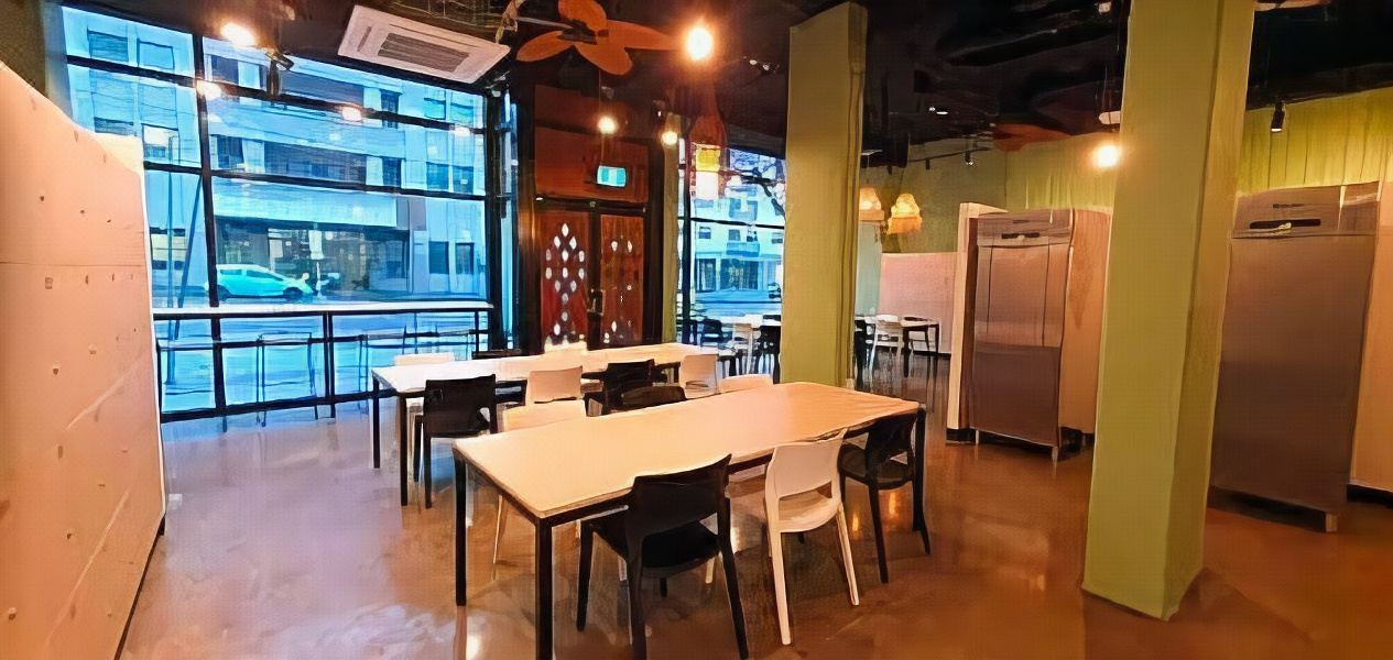 Photo of Livingroom in Carlton South