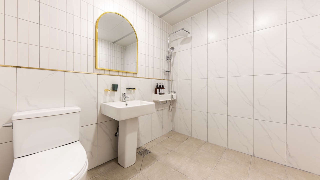 Photo of Bathroom in Bongmyeong-dong