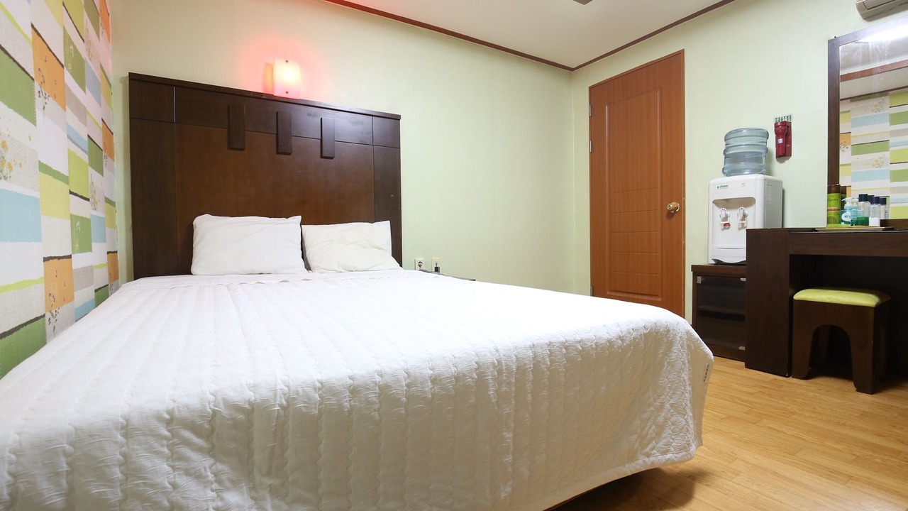 Photo of Bedroom in Jung-gu