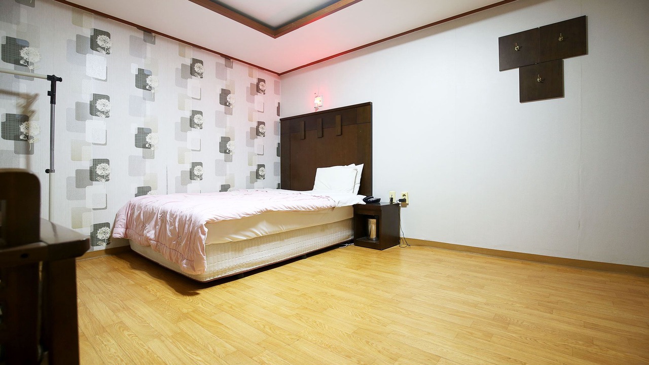 Photo of Bedroom in Jung-gu