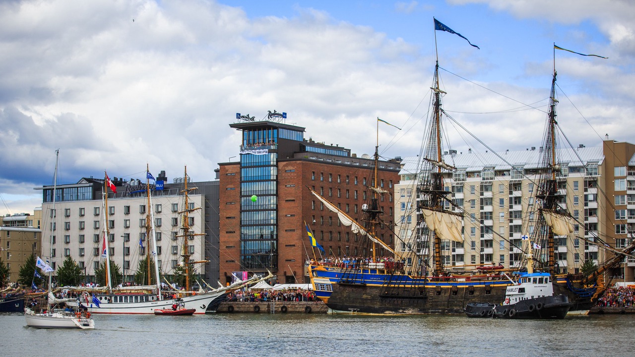 Photo of Buildings in Hietalahti