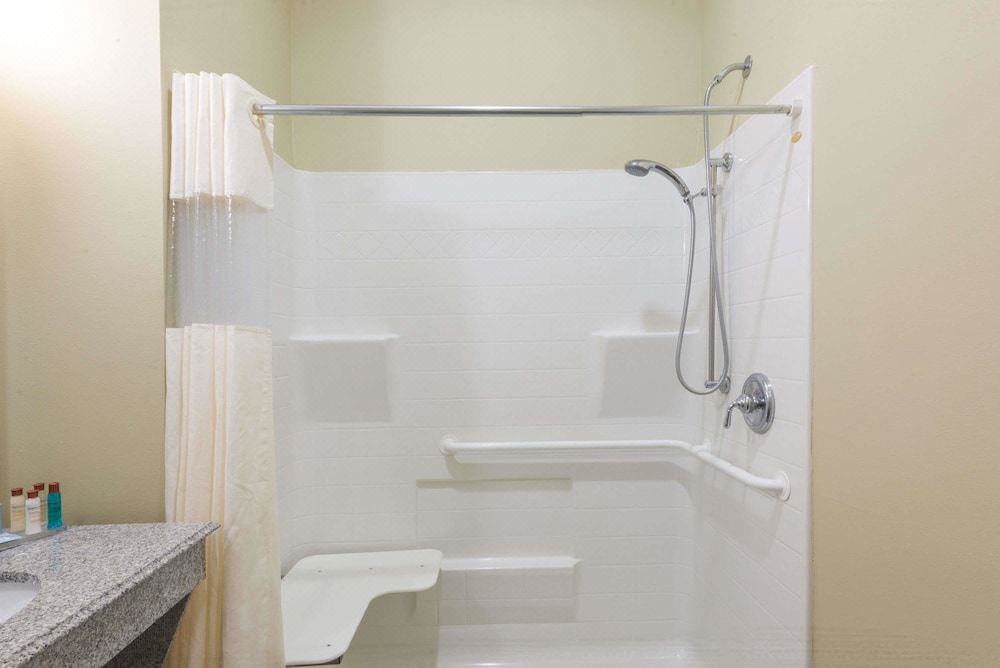 Photo of Bathroom in Lake Charles