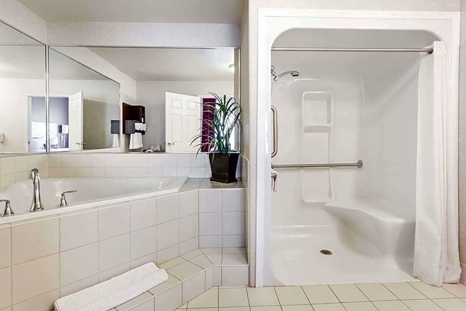 Photo of Bathroom in Midnapore