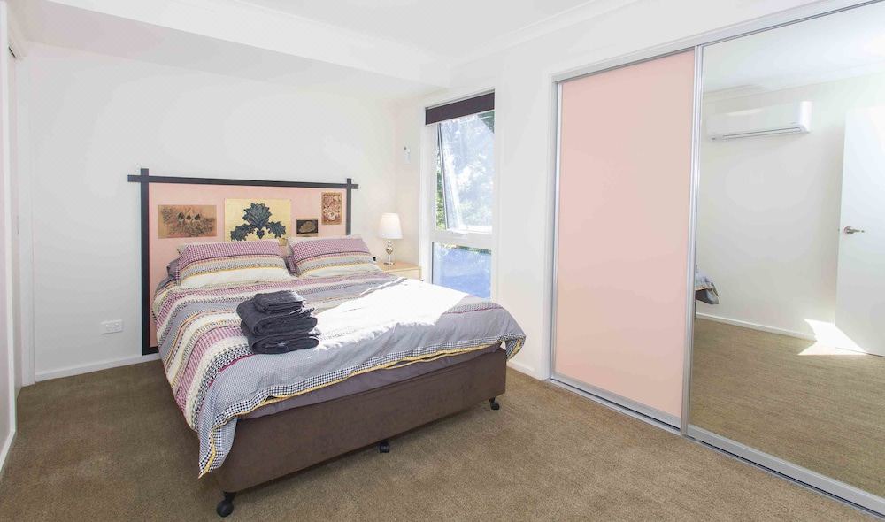 Photo of Bedroom in Dickson