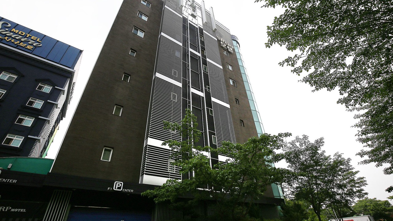 Photo of Buildings in Bongmyeong-dong