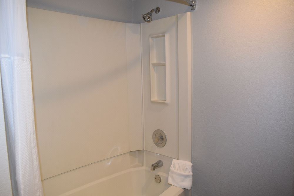 Photo of Bathroom in Addison