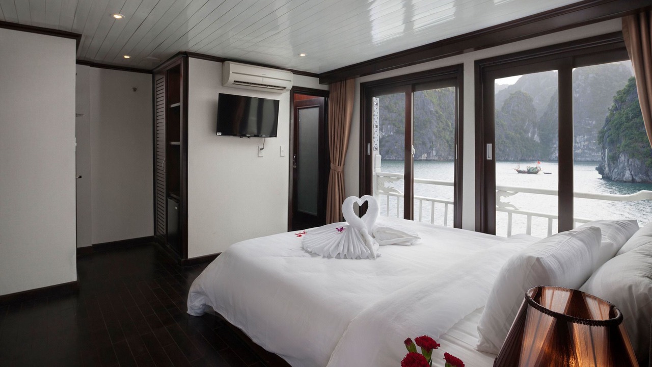 Photo of Bedroom in Ha Long