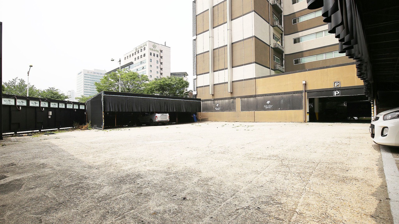 Photo of Buildings in Bongmyeong-dong