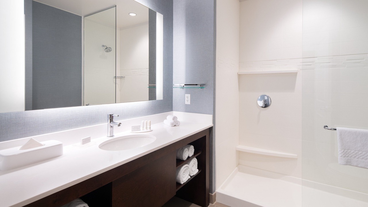Photo of Bathroom in Downtown Chicago