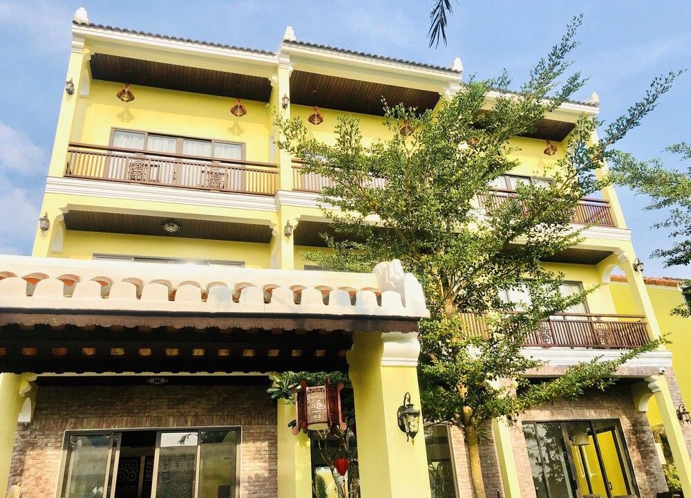 Photo of Buildings in Hoi An City Centre