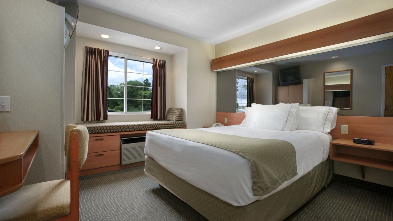 Photo of Bedroom in Montville