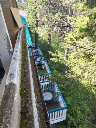 Photo of Patio Balcony in East Kootenay