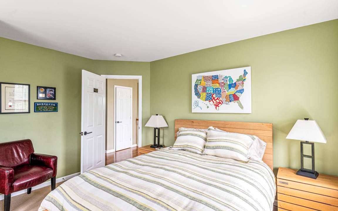 Photo of Bedroom in Town of Southold Town