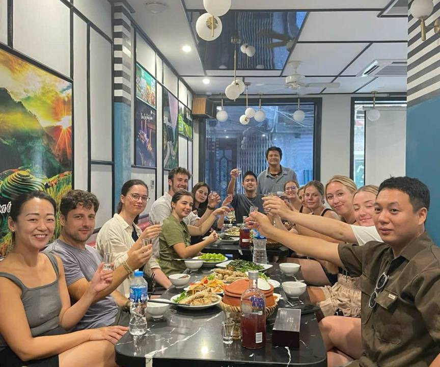Photo of Others in Hang Dao