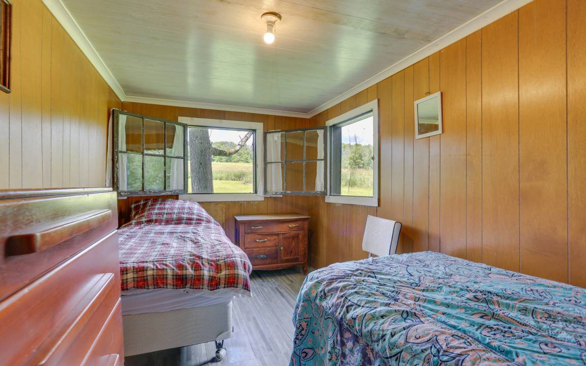 Photo of Bedroom in White Mills