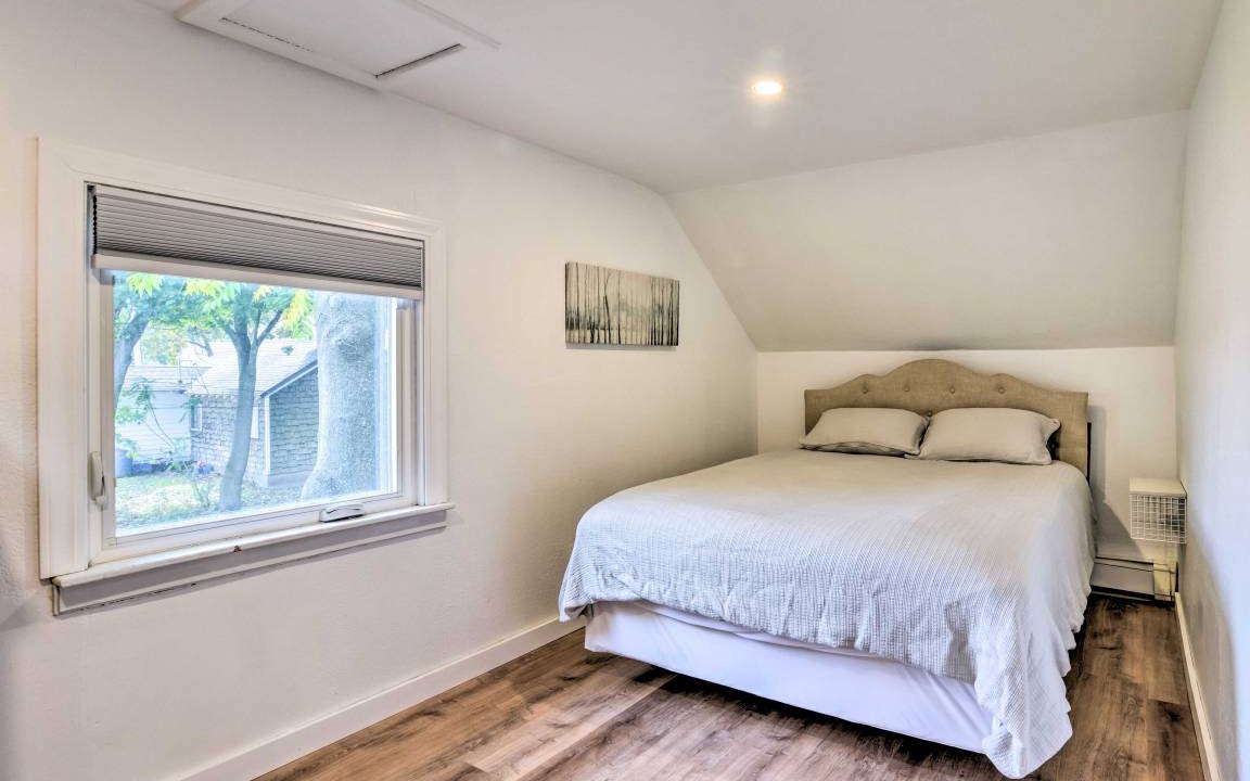 Photo of Bedroom in Mount Pleasant