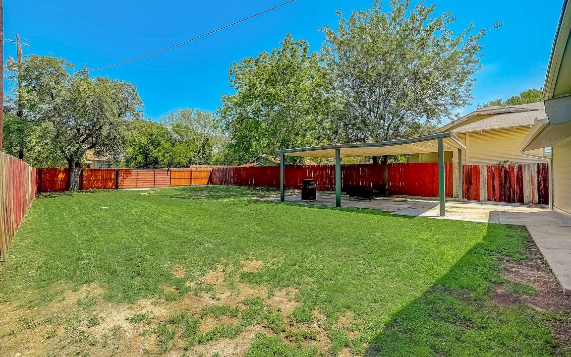Photo of Others in Highland Park