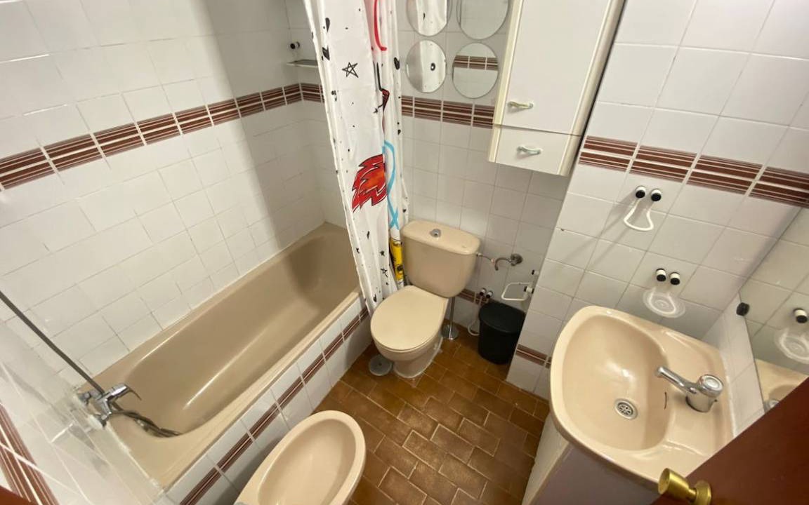 Photo of Bathroom in Almenara