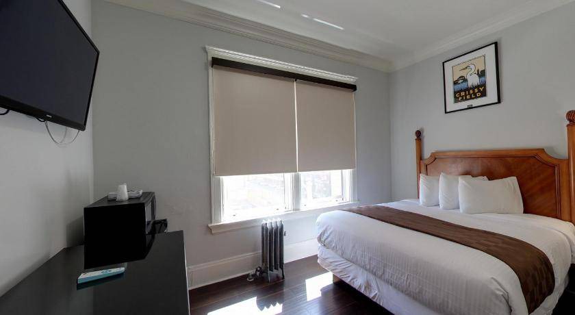 Photo of Bedroom in Tenderloin
