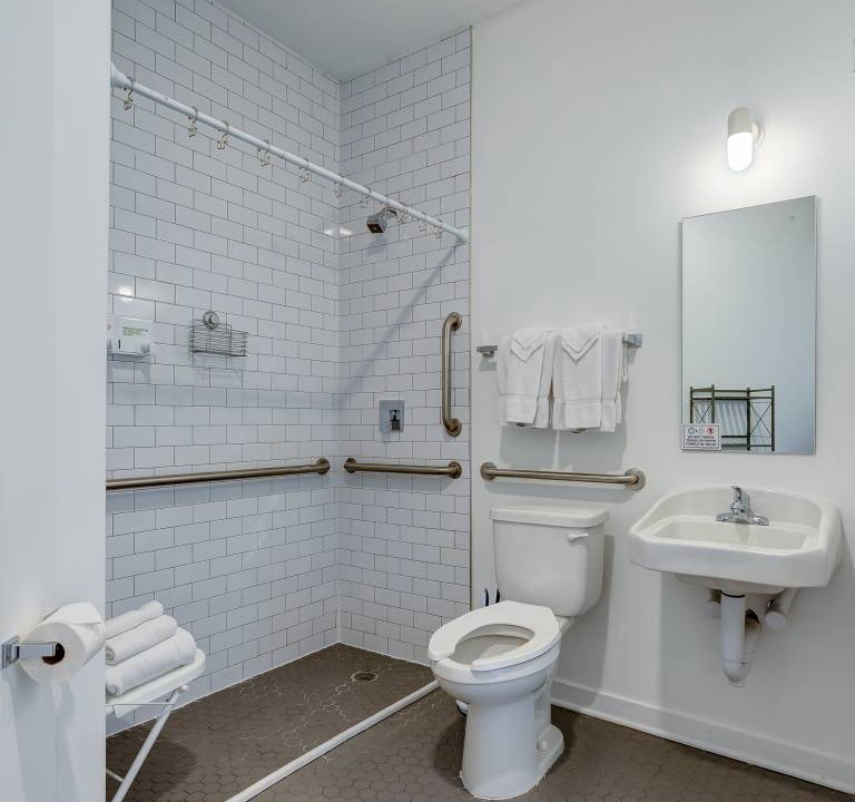 Photo of Bathroom in River West