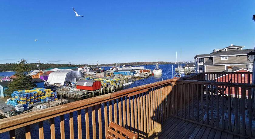 Photo of Others in Eastern Passage