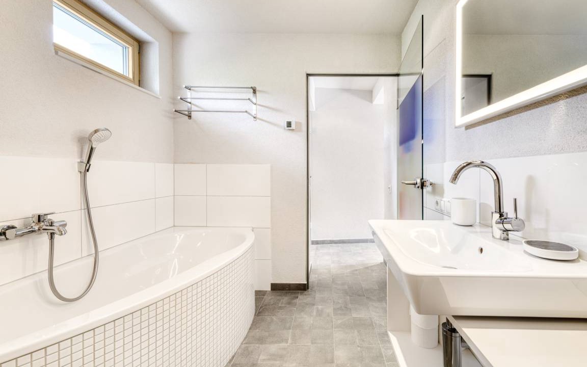 Photo of Bathroom in Damuels