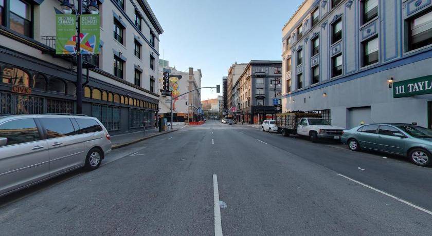 Photo of Buildings in Tenderloin