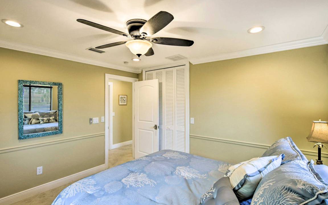 Photo of Bedroom in Caloosahatchee