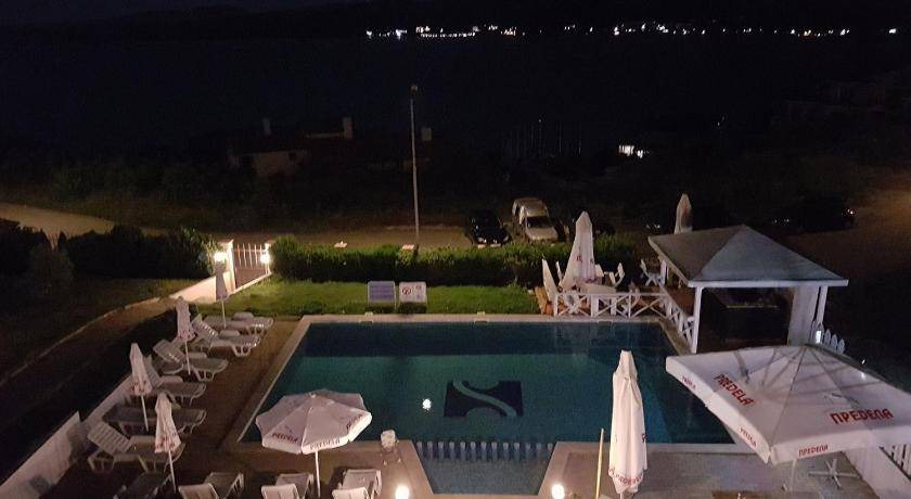Photo of Patio Balcony in Budjaka