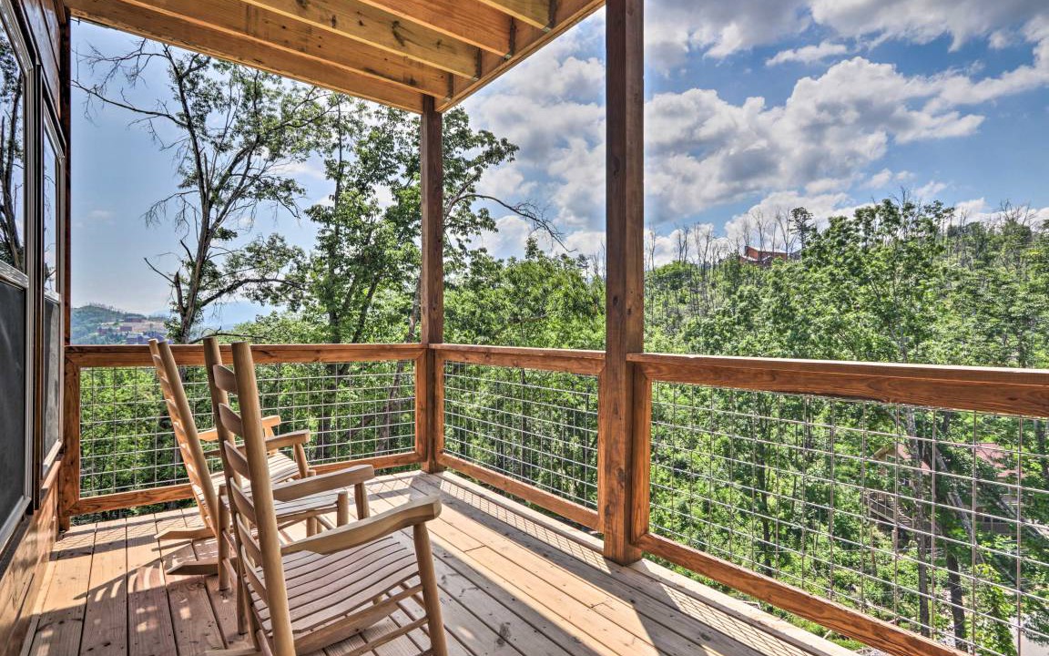 Photo of Patio Balcony in Chalet Village North