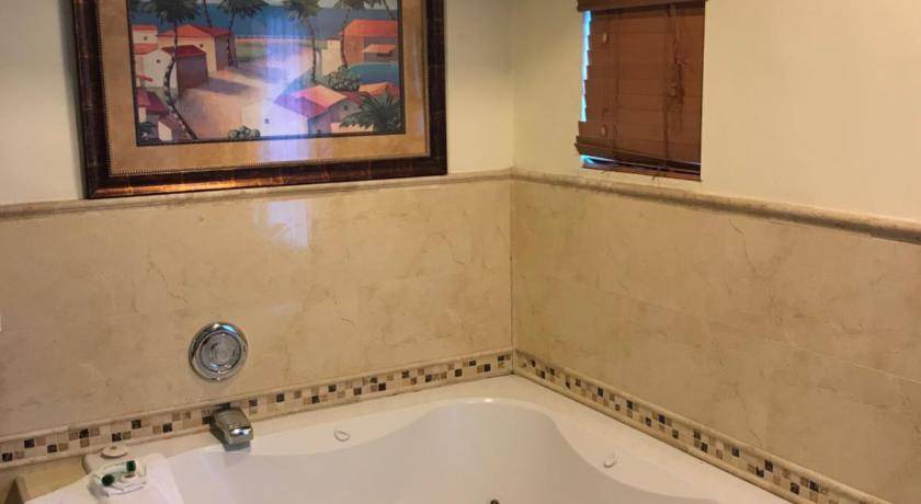 Photo of Bathroom in Sherman Oaks