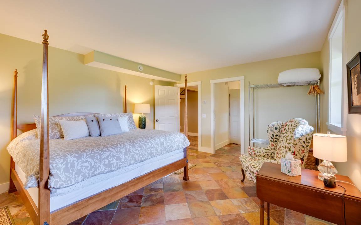 Photo of Bedroom in Hardwick