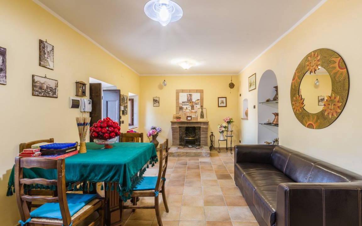 Photo of Others in Sonnino